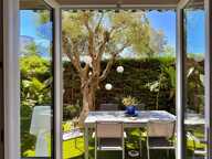 NICE – BAS CIMIEZ – 3 PIÈCES EN REZ-DE-JARDIN AVEC JARDIN ARBORÉ, STATIONNEMENT ET CAVE — photo 3