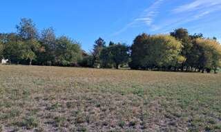 Terrain  931 m² à vendre à Mortiers (17500)
