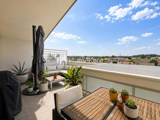 APPARTEMENT T3 AVEC GRANDE TERRASSE — photo du bien