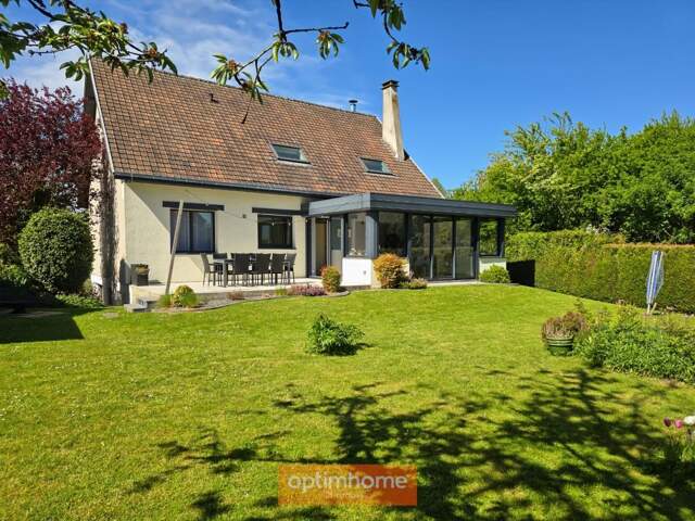 MAISON INDIVIDUELLE SEMI PLAIN-PIED 177 m² 6 CHAMBRES SOUS-SOL COMPLET JARDIN — photo du bien