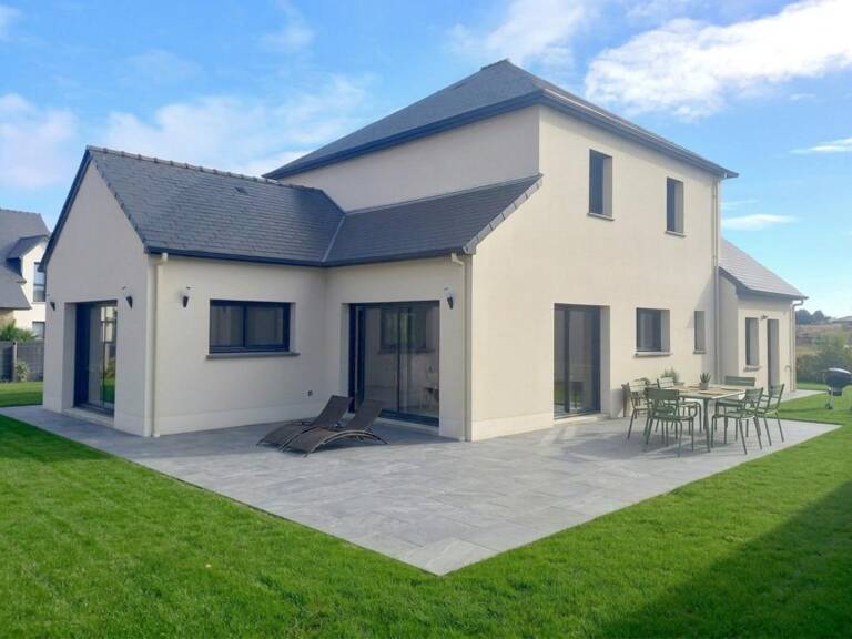MAISON CONTEMPORAINE DE 142 m² – 4 CHAMBRES – SUITE PARENTALE AU RDC — photo 1