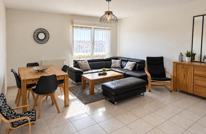 APPARTEMENT 3 CHAMBRES AVEC TERRASSE ET GARAGE — photo 4