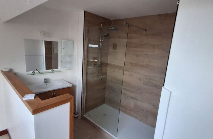 Appartement de 57m2 à louer sur Saint-Étienne — photo 3