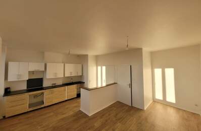 Appartement de 75m2 à louer sur Saint-Étienne — photo du bien