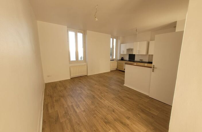 Appartement de 75m2 à louer sur Saint-Étienne — photo 2