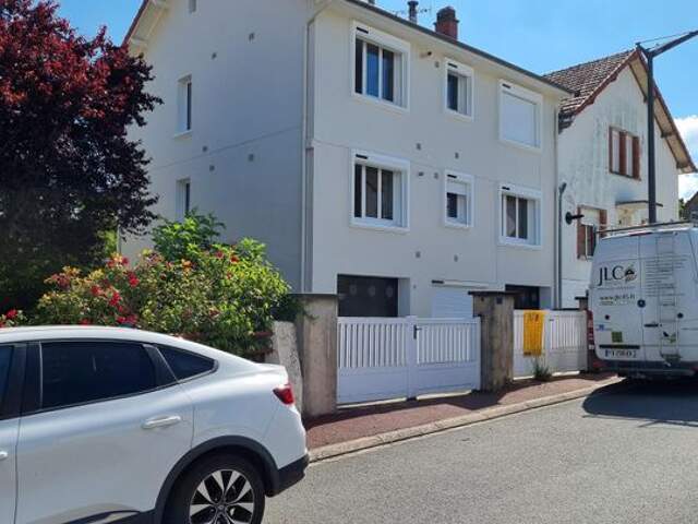 Appartement de 70m2 à louer sur Néris-les-Bains — photo du bien