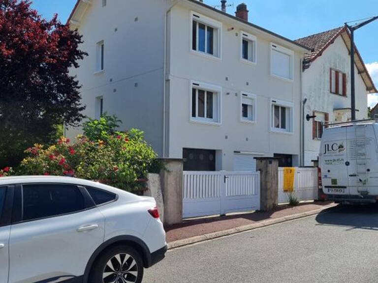 Appartement de 70m2 à louer sur Néris-les-Bains — photo 1