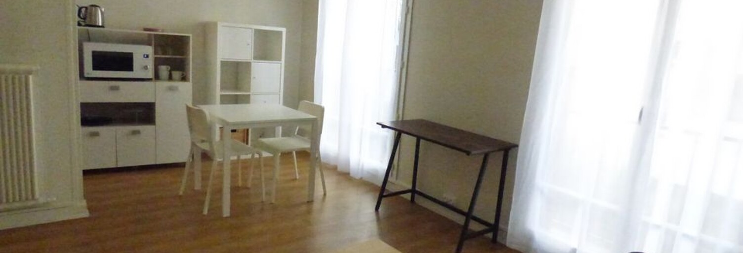 Appartement 1 Pièce 27 m² à louer à Paris 20 (75020)