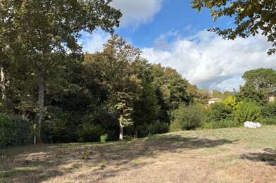 Terrain  230000 €