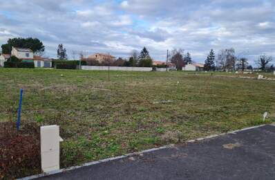 Terrain à bâtir à Pisany (17600) — photo du bien