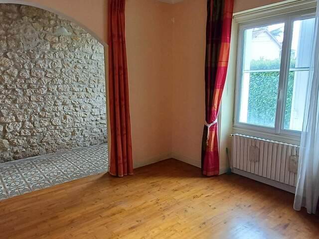 Maison à vendre 8 pièces SAINT YRIEIX SUR CHARENTE (16) avec grand terrain — photo du bien