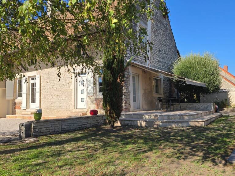 Maison en pierre de 164 m² avec jardin et double garage - Proche de Chalon-sur-Saône (Saône et Loire) — photo 1