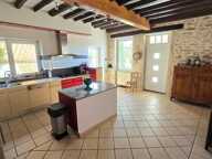 Maison en pierre de 164 m² avec jardin et double garage - Proche de Chalon-sur-Saône (Saône et Loire) — photo 4