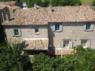 Exclusivité - Demeure d’exception du XVe siècle au cœur de la Provence - Saint Trinit (Vaucluse) — photo 3