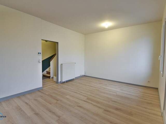 Maison à louer 4 pièces ECUEILLE (36) — photo du bien