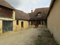 Belle maison de campagne en pierres avec dépendances — photo 3