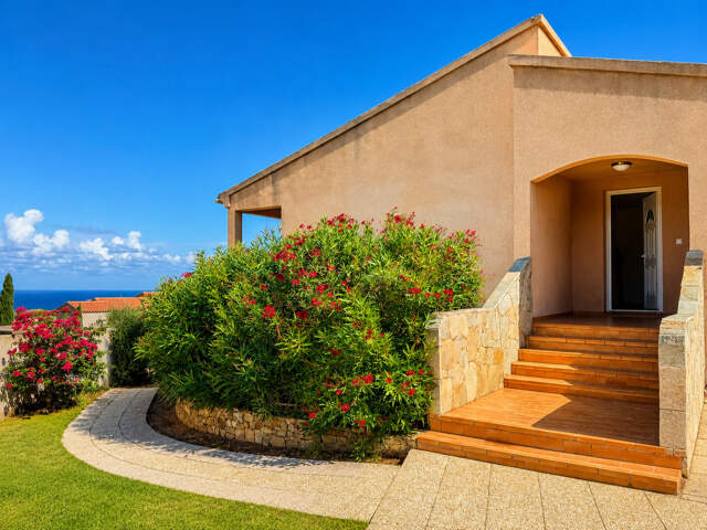Villa 120 m2 vue mer proche Ile Rousse (Corse) — photo du bien