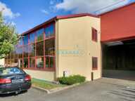 A louer local de 380m² dont 73m² de bureaux à Bondoufle — photo 2