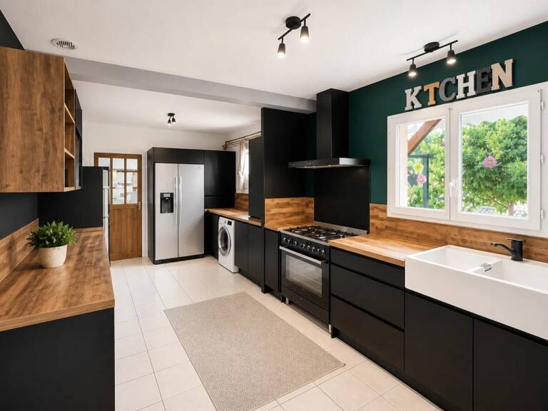 Maison de 6 pièces de 128 m² à Saint-Savin — photo 1