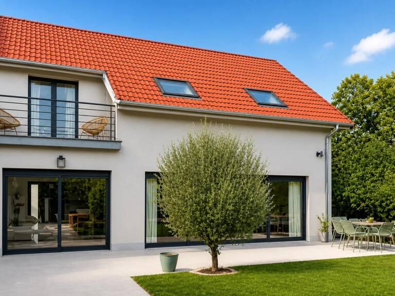 Maison de 6 pièces de 157 m² + sous-sol de 60 m2 à Marly-le-Roi — photo 1