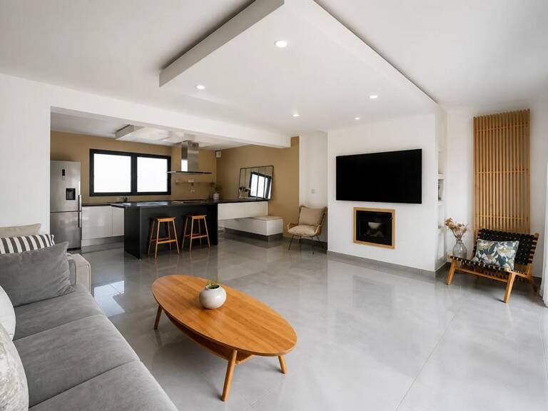 Maison de 6 pièces de 157 m² + sous-sol de 60 m2 à Marly-le-Roi — photo 1