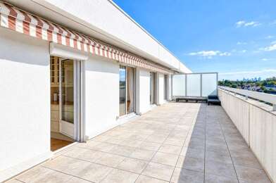 Appartement 5 pièces 744000 €