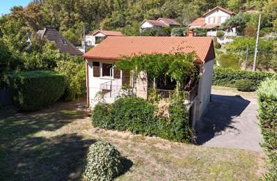 Maison avec beau terrain arboré et ruisseau en contre bas — photo du bien