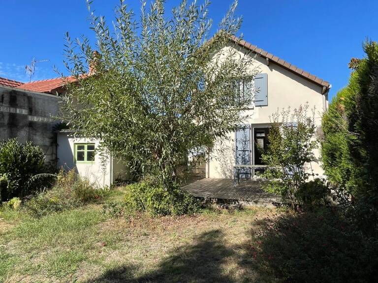 Maison À Vendre — photo 1