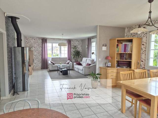 A VENDRE au Boupère, maison de 135 m2 avec 3 chambres et 1 bureau sur une parcelle de 745 m2 — photo du bien
