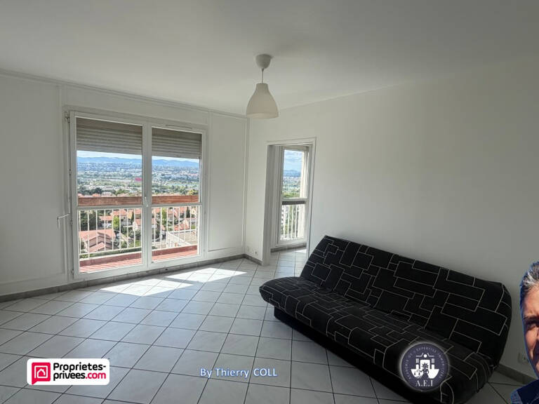 APPARTEMENT LOCATION SAINT-FONS  4 pièce(s) 83 m2 — photo 1