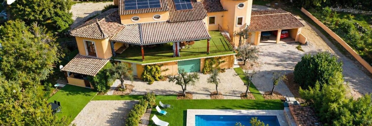Maison 9 Pièces 249 m² à vendre à Saint-Cézaire-sur-Siagne (06530)