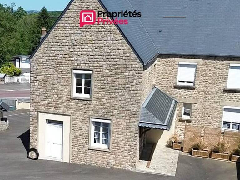 Maison de ville PONTAUBAULT 50220,  5 pièces de 115 m2 — photo 1
