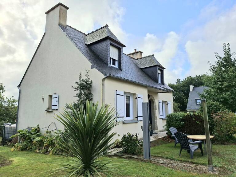 PLOUVORN  Maison familiale, 3 chambres & bureau, au calme dans un environnement verdoyant — photo 1