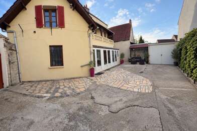 Maison 9 pièces 249900 €