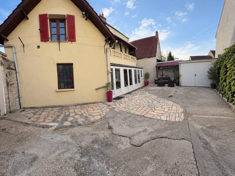 Maison familiale 160 m²  5 chambres  2 garages — photo 1