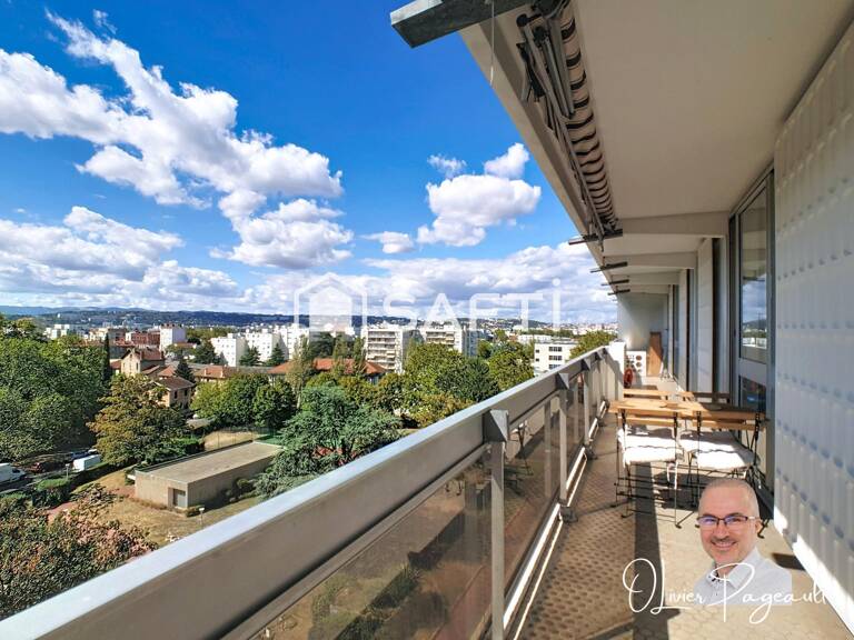 T4 de 94 m², balcon XXL et vue dégagée : respirez ! — photo 1