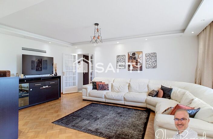 T4 de 94 m², balcon XXL et vue dégagée : respirez ! — photo 4