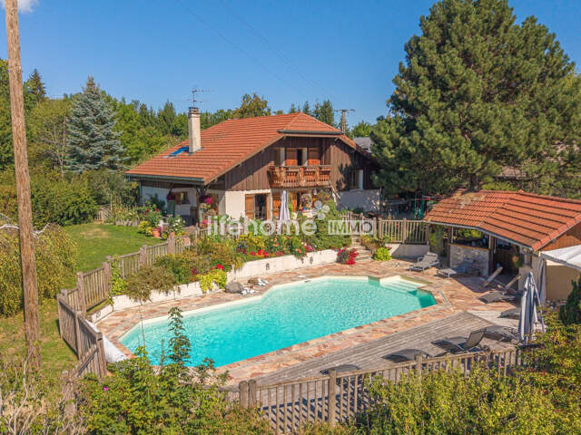 En Exclusivité sur Arbusigny — photo du bien