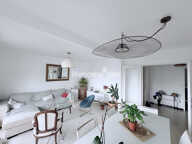 T4 DE 84 M2 EN PARFAIT ETAT-3 CHAMBRES-TERRASSE-PARKING PRIVATIF — photo 2