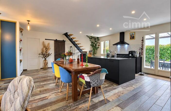 Maison 5p 4ch 118m² Mazières — photo 3