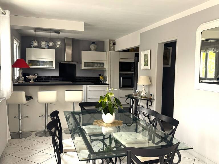Vente Maison traditionnelle 6 pièces — photo 1