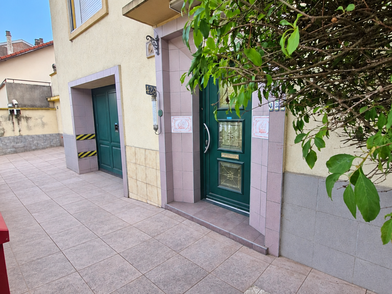 Vente Maison/villa 8 pièces — photo 1