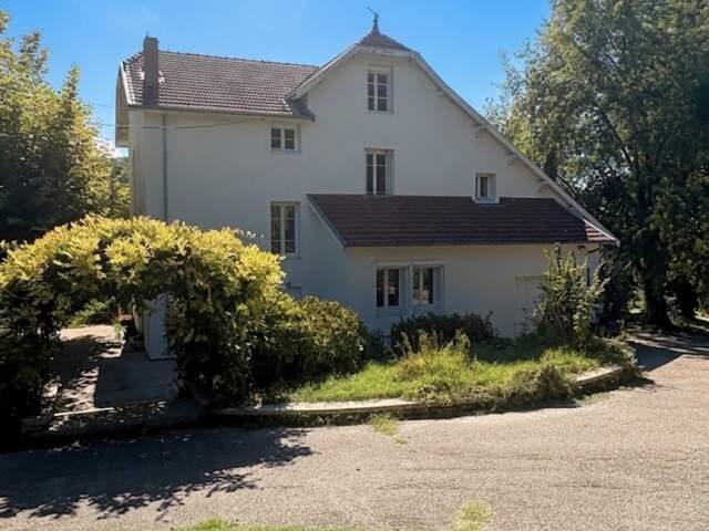Vente Demeure 8 pièces — photo du bien