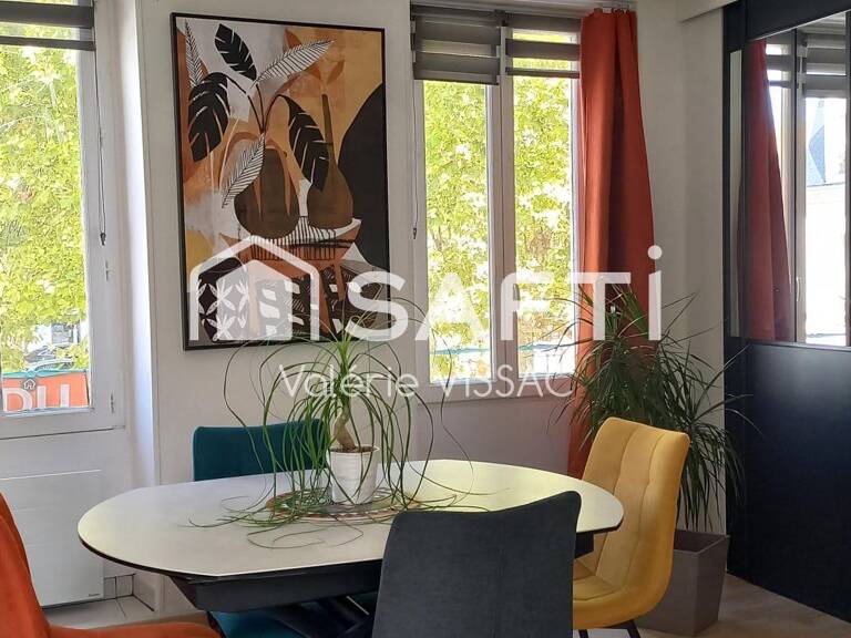Joli appartement au centre de Marennes — photo 1
