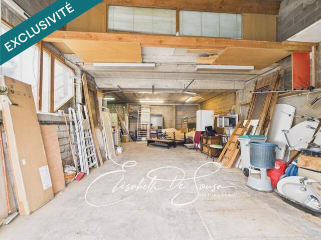 Villejuif  Atelier de 87 m² avec accès véhicule — photo du bien