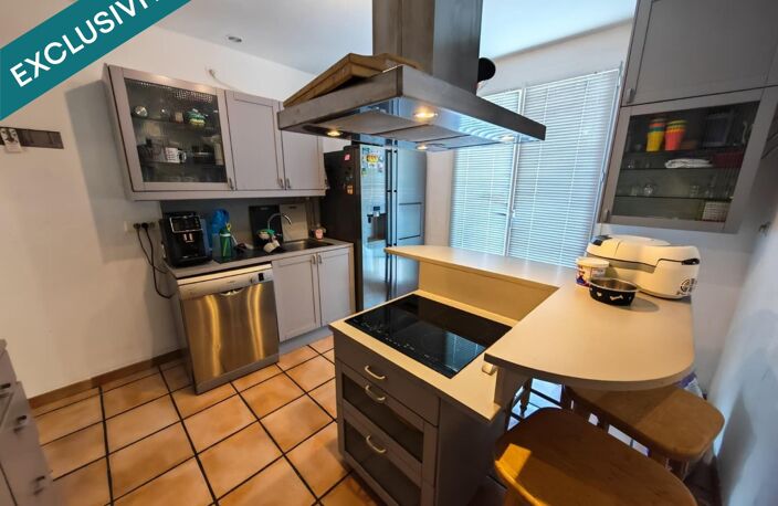 Duplex de 147,59 m²  5 chambres, terrasse, balcon et deux garages — photo 2