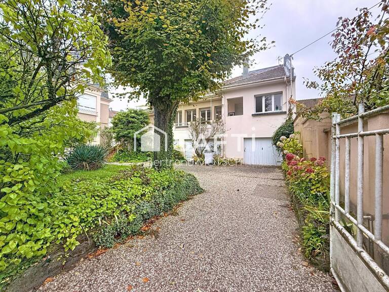 immeuble de rapport, maison de ville — photo 1