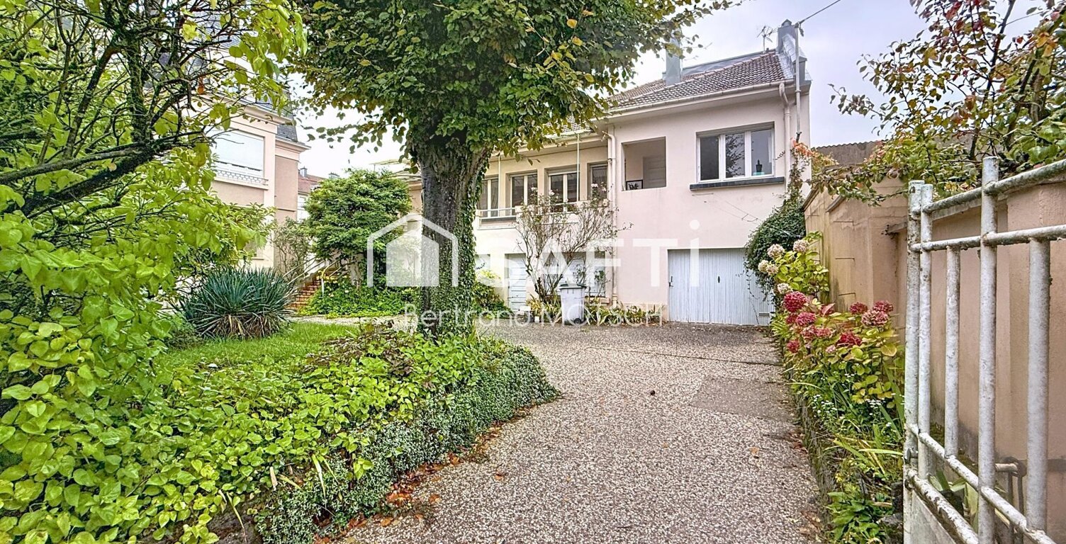 immeuble de rapport, maison de ville — photo 1