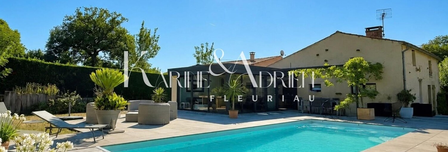 Maison 9 Pièces 246 m² à vendre à Saint-Cyr-des-Gâts (85410)