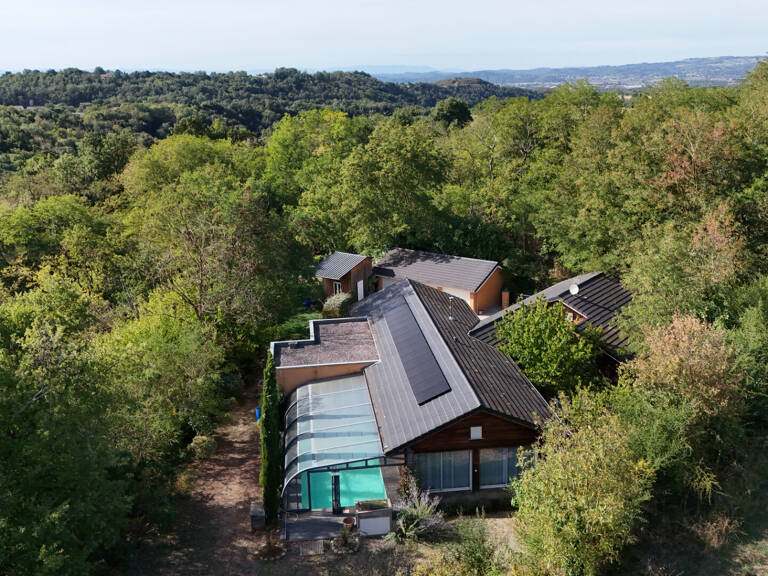 Maison d'exception de 230 m2 avec piscine chauffée — photo 1